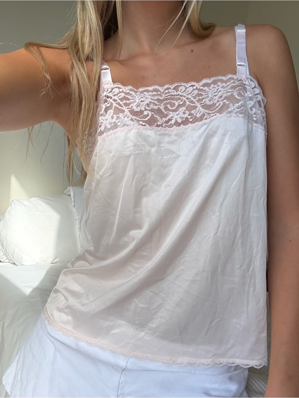 vintage Delicate Lace Trim Cami Top - White